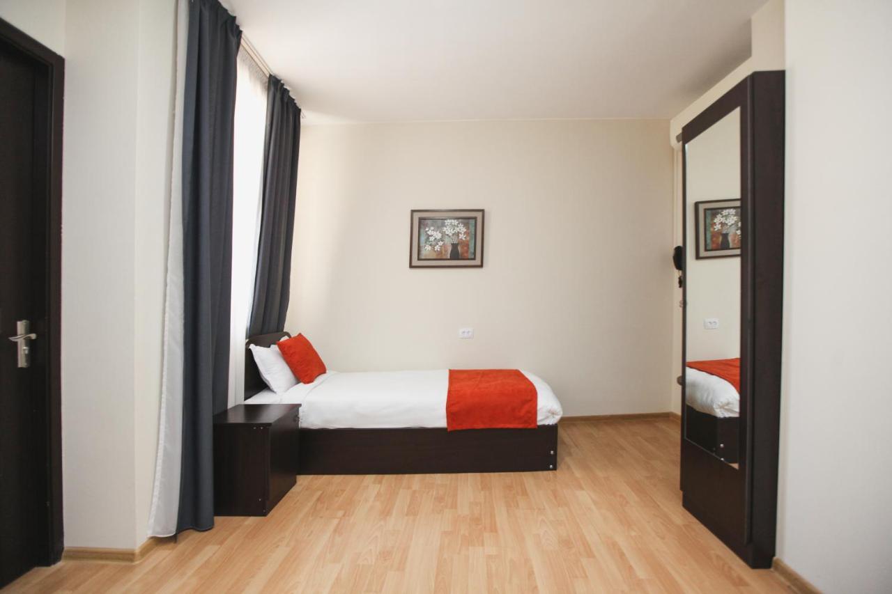 Hotel Georgia Gt
